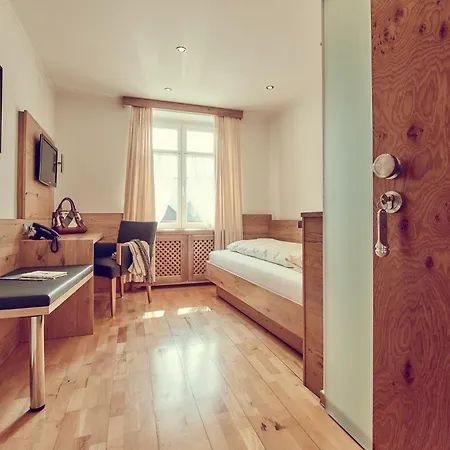 Hotel Landgasthof Zur Sonne Wehr (Baden-Wurttemberg)