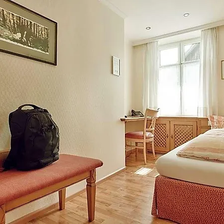 Landgasthof Zur Sonne فندق 3*