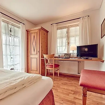 Landgasthof Zur Sonne فندق 3*