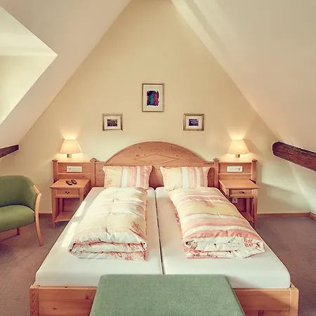 Hotel Landgasthof Zur Sonne 3*